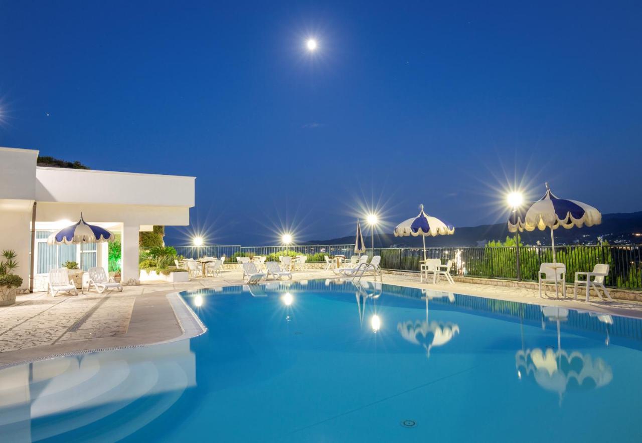 Svevo Sea House Aparthotel Vieste Exterior photo